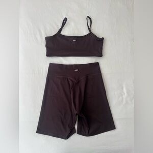 437 Workout Set (Chocolate Brown)